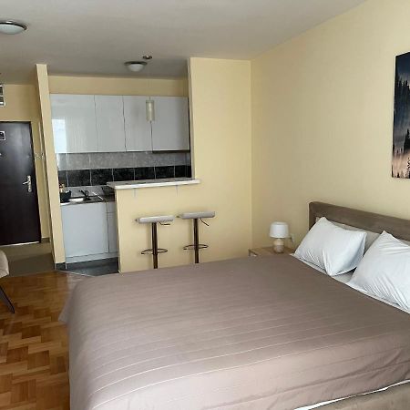 Ni Trident Apartments 2 מראה חיצוני תמונה